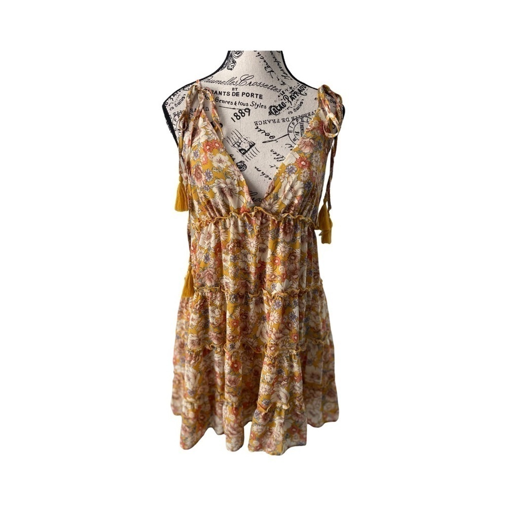 Forever 21 Floral Print Tassel Mini Dress Size M